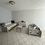 Atrium * ארגוסטולי